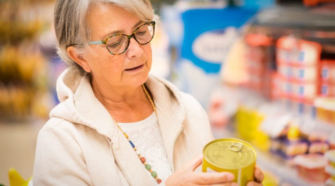Can Vision Loss in the Elderly Affect Nutrition and Eating Habits?