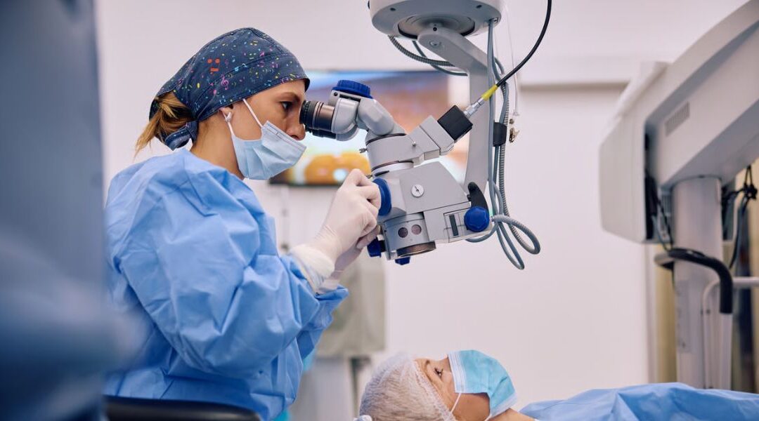 What Happens If You Feel Claustrophobic During RLE Surgery?